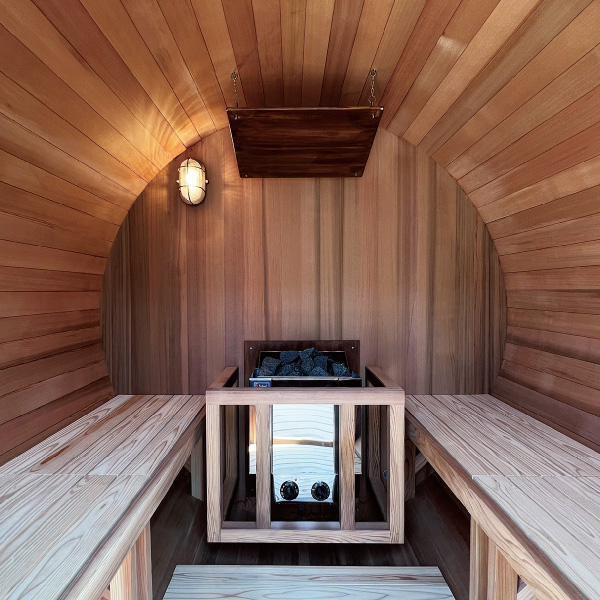 バレルサウナ内部